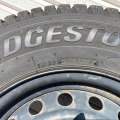 ハイエース　スタッドレス　ブリザック　純正サイズ