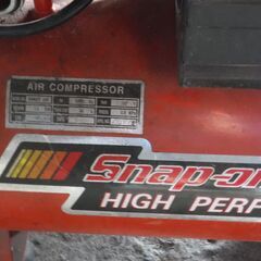 Snapon エアコンプレッサー