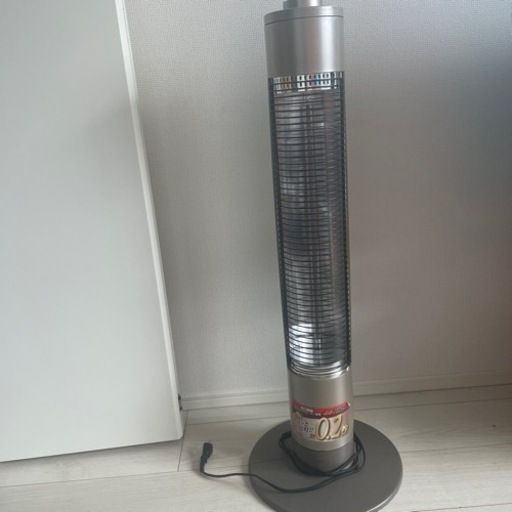 電気ストーブ　ファンヒーター　ヒーター