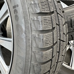 20ヴェルファイアに付けていました。