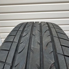 デリカD5純正アルミホイール 18インチ 225/60R18タイヤ付き