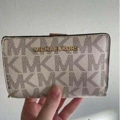 マイケルコース MICHEAL KORS 2つ折り 財布