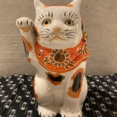 【ネット決済】九谷焼　猫置物　招き猫