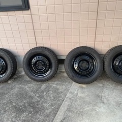 冬タイヤ(ホイール付き)185／65r15 