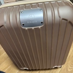 未使用　スーツケース　小さめ