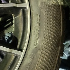 225/60r17 スタッドレスタイヤ　4本セット　すぐ連絡が取れて早めに引き上げてくれる方が希望
