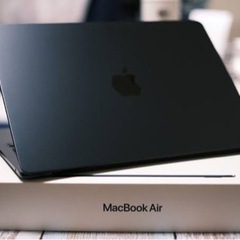 Apple MacBook Air 2022 13.6インチ A...