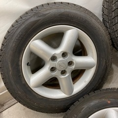 決まりました。スタッドレス 215/65R16 21年製 バリ山 エクストレイル