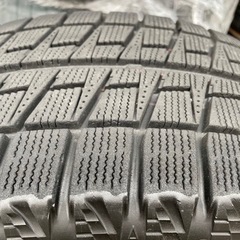 スタッドレスタイヤアルミセット　215/60 R17（4本）