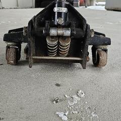 ３トンジャッキ