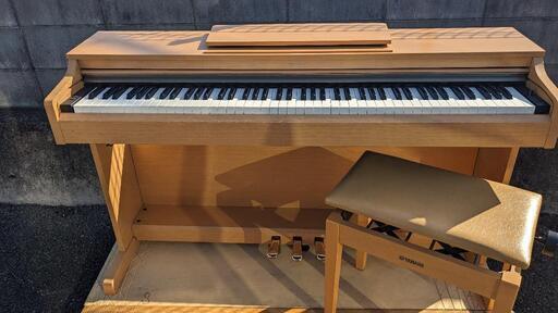 ★大阪〜鳥取市〜岡山まで配達無料！\n送料込み YAMAHA 電子ピアノ YDP-162C 2013年製 激美品 ②す