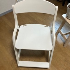 【交渉中】ISSEIKI 子供用椅子