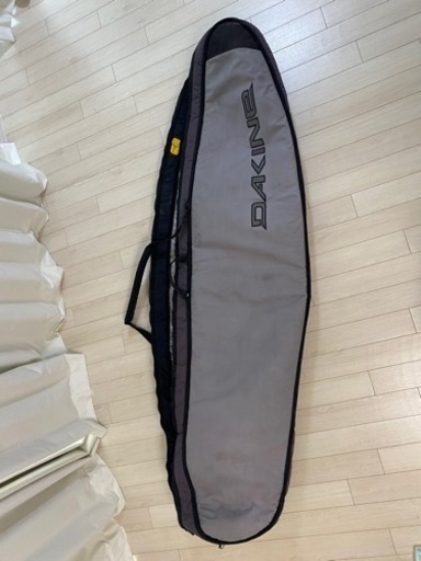 ダブルケース？ DAKINE ダカイン　サーフボード　ハードケース　ケース