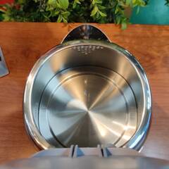 【愛品倶楽部柏店】SMEG 電気ミニケトル 容量0.8L KLF05 ブラック