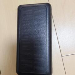 モバイルバッテリー、イヤホン×2