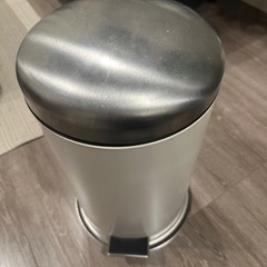 IKEAゴミ箱　ミョーサ12L 無料