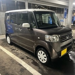 ホンダ　N-BOX+ 4WD 車検2年付き❗️ 女性に人気カラー...