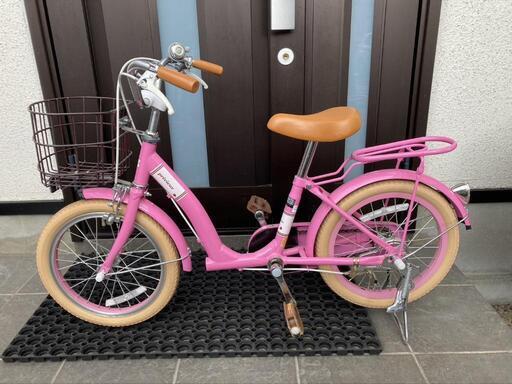 precieux16インチ女の子用自転車。