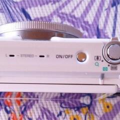 取引完了！カシオ デジカメ EX-ZR1000 ホワイト 12.5倍ズーム