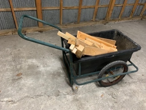 リヤカー