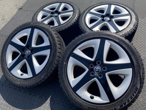 50系 プリウス ツーリング純正17インチ&YOKOHAMA タイヤ　ナット付き 50系 プリウス ツーリング純正17インチ&YOKOHAMA タイヤ ナット付き 17