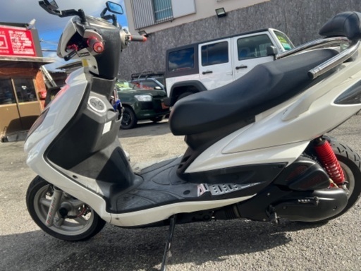 シグナス x 2型　台湾低走行 ヤマハ シグナスX 2型 台湾 実走行8900km カスタム多数 低走行 台湾にて