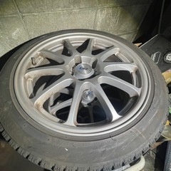 18インチ　アルミホイールタイヤ付き　4本セット　値下げ交渉受け付けます