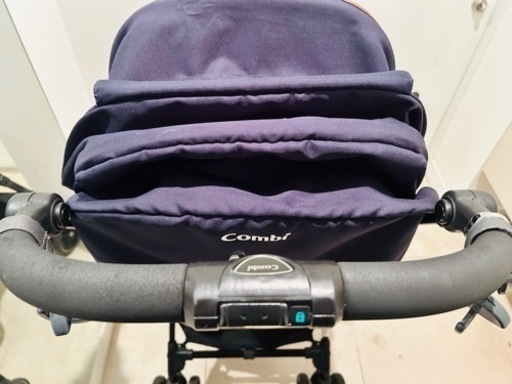 【超美品】コンビベビーカー スゴカルa 4キャス コンパクト ヘリンボンネイビー 現行品 コンビ スゴカルα 4キャスcompact HT ヘリンボーンネイビー A型