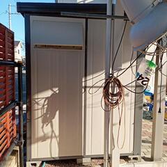 物置　カクイチ　組み立て式