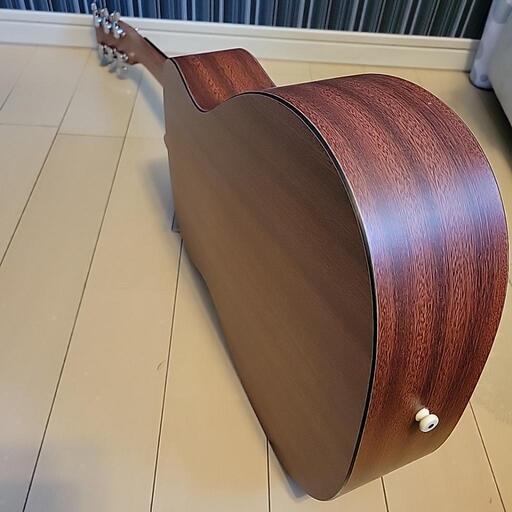 Martin LXM 美品傷なし、音のいいミニギター、専用ケース、リトル