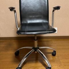 イス　椅子　チェア　Chair　黒