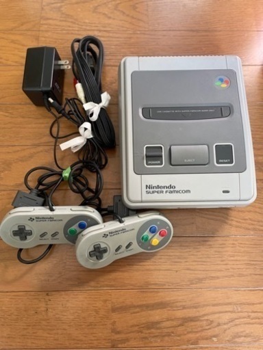 スーパーファミコン本体、ソフト、ケース・収納ラック付き スーパーファミコン 本体一式 ソフト6点 収納ケース付き ゲームソフト