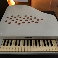 KAWAI ミニピアノ　32鍵盤