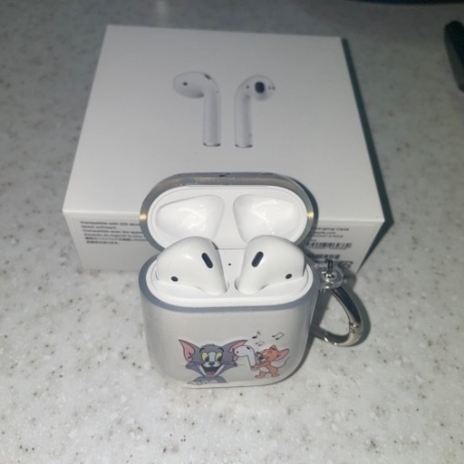 美品Apple AirPods with Charging Case 第1世代 美品AirPods with