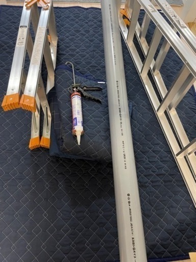 ペンドラ、脚立、電気・エアコン材料一色