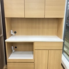 展示処分品のシギヤマ家具のレンジボードになります。