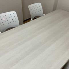 オフィス家具　会議テーブル　ホワイト　幅180 x 奥行90 x...