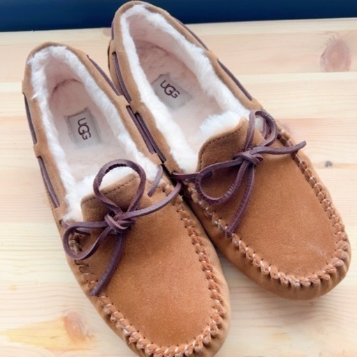 ugg モカシン 26cm 1度のみ着用！！