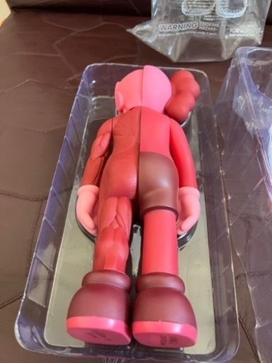 フィギュア KAWS companion openedition