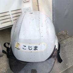 ヘルメット.安全帽子。0円。