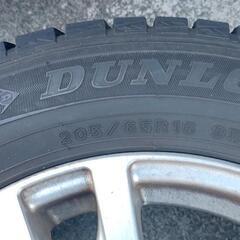 ダンロップ ホイール付きスタッドレスタイヤ205/65Ｒ16