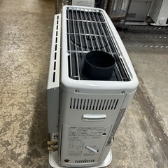 万代店 美品 分解掃除済み コロナ 床暖式 煙突ストーブ 石油ストーブ対応