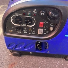 値下げします。ヤンマーインバーター900w発電機