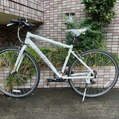 値下げしました！【メンテナンス済み】ルイガノ　LOUIS GARNEAU LGS-CHASSE　470　クロスバイク　ホワイト　アルミフレーム