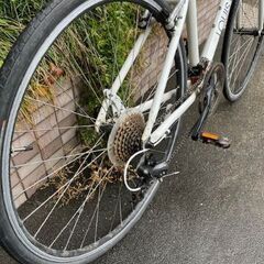 値下げしました！【メンテナンス済み】ルイガノ　LOUIS GARNEAU LGS-CHASSE　470　クロスバイク　ホワイト　アルミフレーム