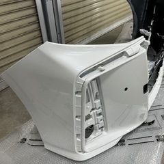 令和2年式アルファード　フロントバンパー単体