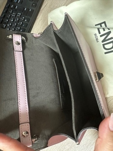 超美品】Fendi KAN I バッグ / クリスマスギフトにどうぞ Fendi Kan I