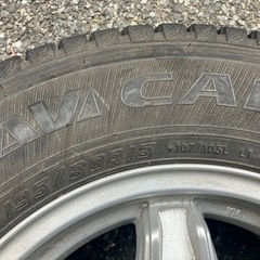 ハイエース　スタッドレスタイヤ　GOODYEAR ICE NAVI  CARGO 195/80R15