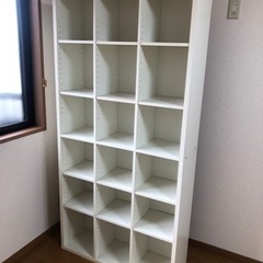 大きめの白い本棚【決定しました！】