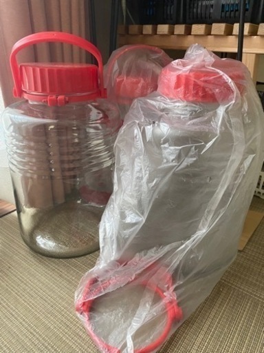 果実酒、らっきょう、梅干しなどの瓶